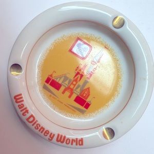 Walt Disney World Vintage Ashtray- Cinderells's Castle